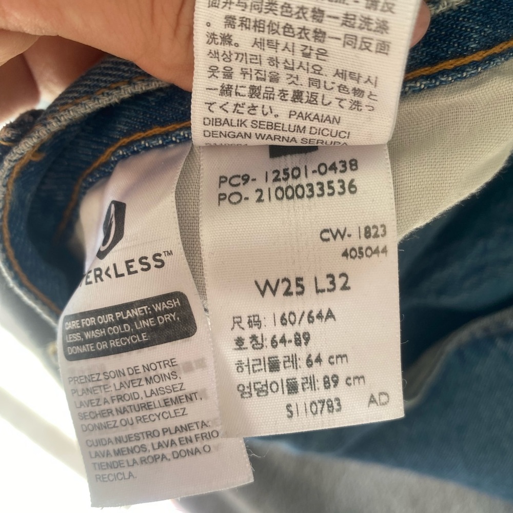 Levi’s 501 - Picture 3 of 3